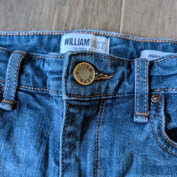 William Rast, Highrise Ankle Jean, Medium Wash, Size 27, Perfect condition - Picture 2 of 8